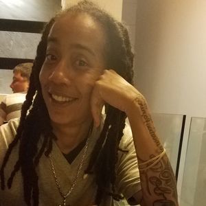 Meet your Posher, Robin